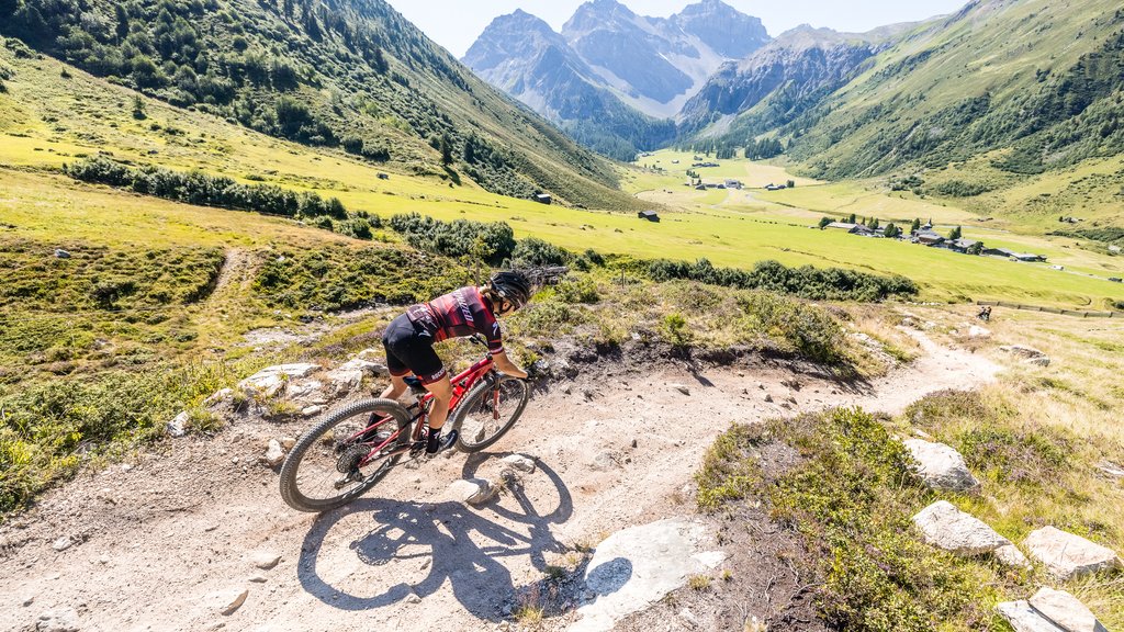 Professional mountain biker Sina Frei loves biking on the single trails in Davos Klosters.