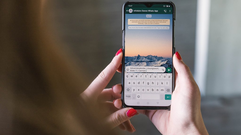 Adventskalender 2020 der Destination Davos Klosters: Rätsel lösen und Lösung per WhatsApp mitteilen.
