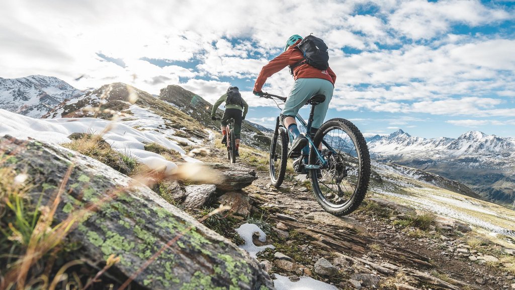 Experience uphill flow while e-biking in Davos Klosters.