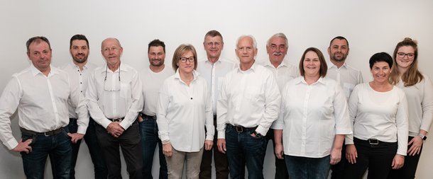 Gruppenbild OK-Team des Schwingfests Bündner Glarner 2024 in Davos.
