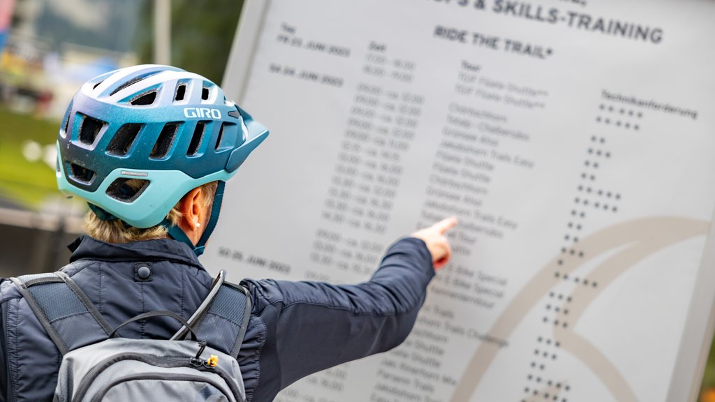 Mit «Rock the Bock» findet vom 23. bis 25. Juni 2023 wiederum das Bergbahnen- und Bike-Eröffnungswochenende auf den Trails der Bike-Destination Davos Klosters statt.