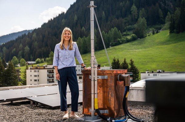 Die Bergbahnen setzen schon seit Jahren auf Wasserkraft. Martina Walsoe spricht über die Projekte der Bergbahnen.