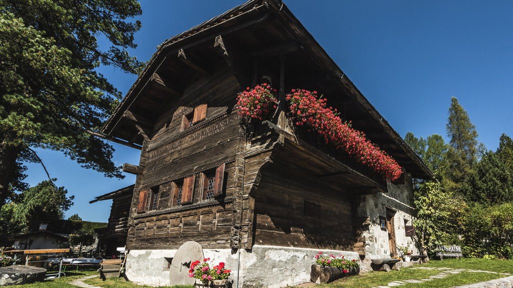 Das Heimatmuseum Nutli Hüschli in Klosters zeigt, wie früher die Walser gelebt haben.
